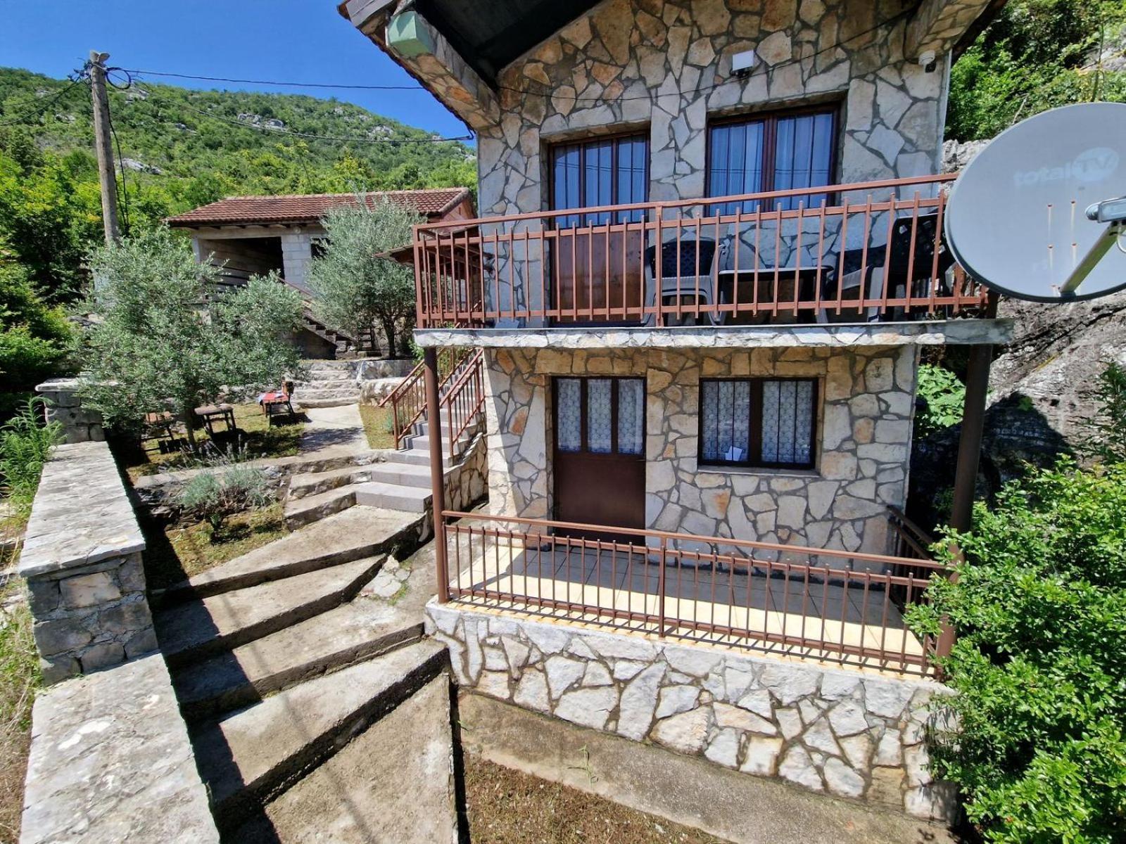 Lakeside Oasis Home Karuc Buitenkant foto